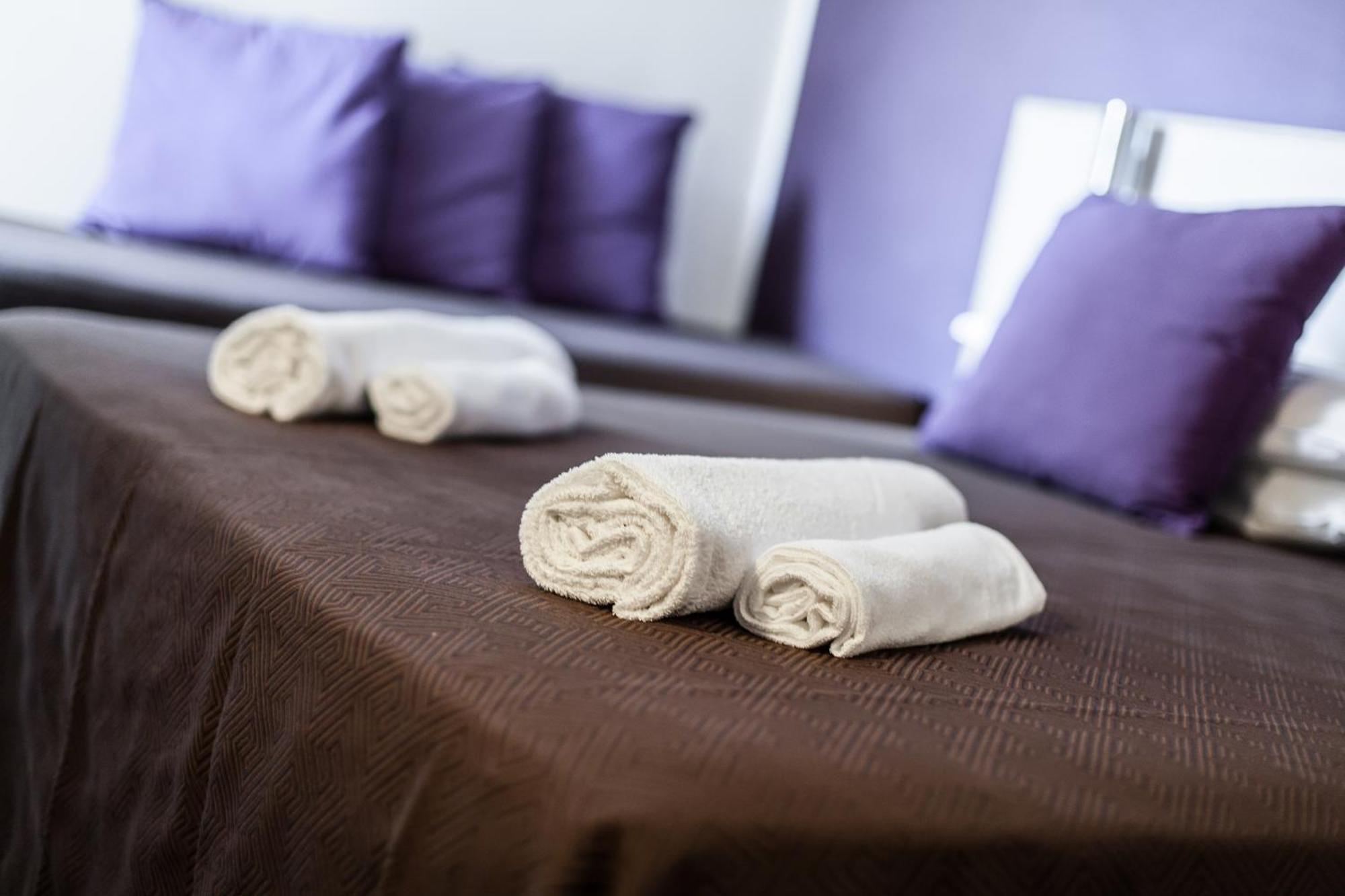קרביה Hotel Antares חדר תמונה